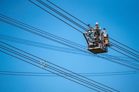 Construction of a new line route, 380 KV extra-high-voltage line between Osterath and Gohr, near