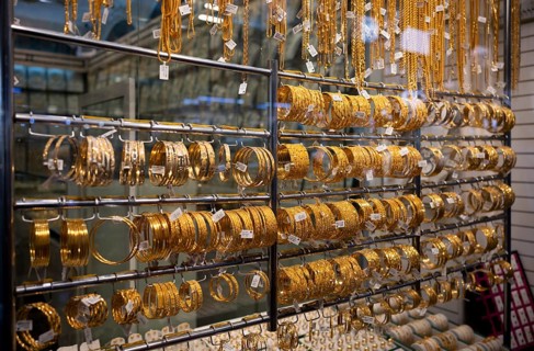 Gold in shop window, display, offer, wedding jewellery, gold souq, market, Deira, Dubai, United