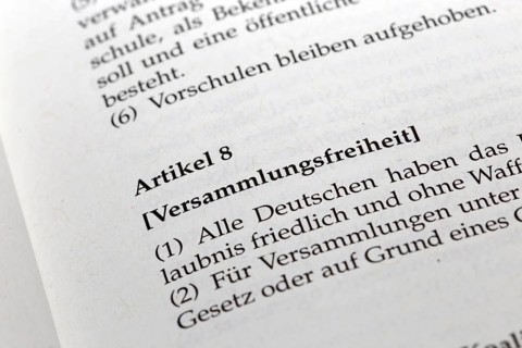 German Basic Law Article 8, Freedom of assembly