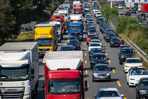 Traffic jam on the A3 motorway, over 8 lanes, in both directions, in front of the Leverkusen