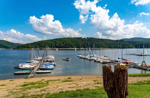 The Edersee, Eder reservoir, recreational waters, jetties near Waldeck, in Hesse, Germany, Europe