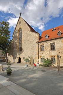 Gothic Augustinian monastery, monastery complex, inner courtyard, monastery church, Erfurt,