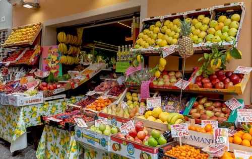 Fruit and vegetable shop, Limone sul Garda, Lake Garda, Lombardy, Italy, Europe