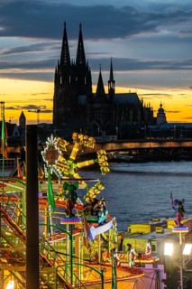Happy Colonia funfair, Corona-compliant funfair at the Deutzer Werft, on the Rhine, Wild Mouse
