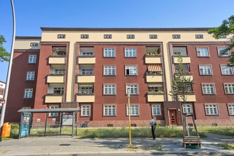 Residential building, Birkenwäldchen estate by Richard Ermisch, Pichelsdorfer Straße,
