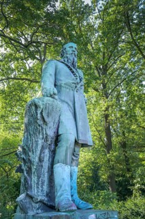 Monument, gymnastics father Friedrich Ludwig Jahn, Hasenheide, Neukölln, Berlin, Germany, Europe