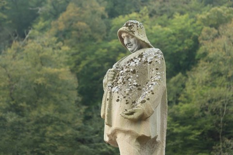 Sculpture Ferryman as a memorial to the last ferry across the Lahn in 1953, Lahn Bridge,