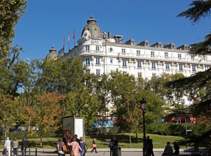 The Ritz hotel next to Museo del Prado, museum art gallery, Madrid, Spain, Europe