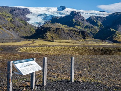Vast floodplain of the Öræfajökull glacier at the Haalda depression, east of Skaftafell, aerial