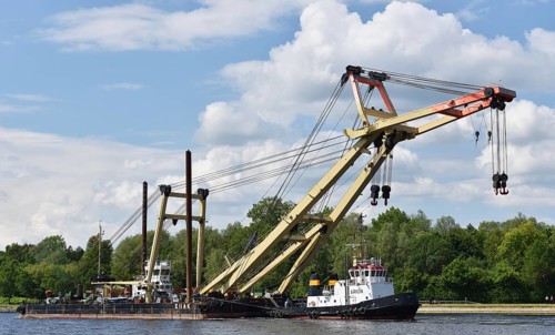 The 600 tonne floating crane, salvage crane, ship crane, crane ship, crane ENAK in the Kiel Canal,