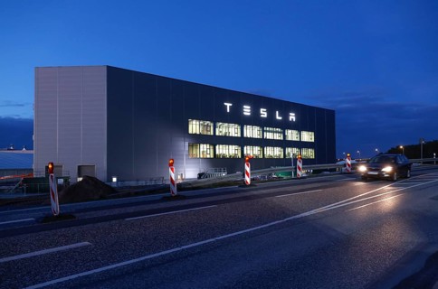 A car drives along the Tesla factory, Grünheide, 13.01.2023