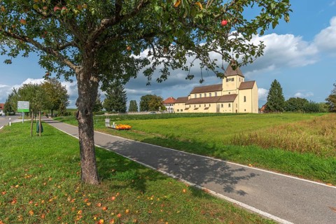 Oberzell, Reichenau Island, St. George's Parish Church, UNESCO World Heritage Site, pumpkin sale,