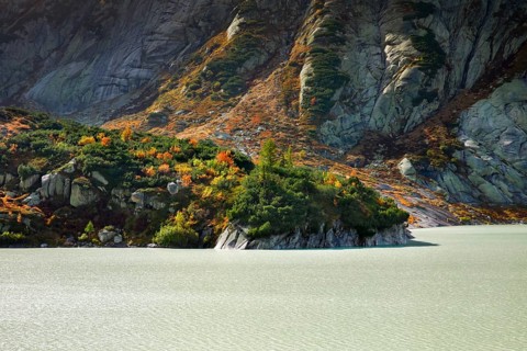 Swiss Alps in autumn, Grimselsee, Bern, Switzerland, Europe