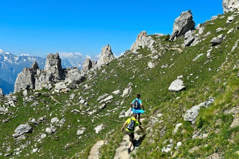 Hikers climbing to the summit of Pierre Avoi, Valais Alps, Verbier, Valais, Switzerland, Europe