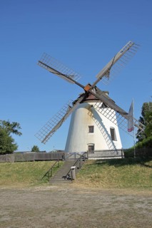 Windmill built approx. 1860 in Podersdorf, Seewinkel, Lake Neusiedl, Burgenland, Austria, Europe