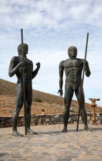 Statues of indigenous Mahos tribal leaders Guize and Ayose by Emiliano Hernandez, Fuerteventura,