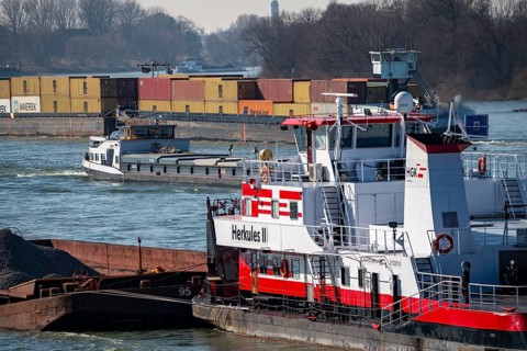 Cargo ships on the Rhine near Duisburg, push boat Herkules II, push convoy, brings coal and other
