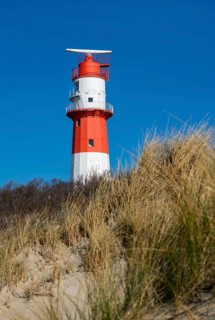 Small Borkum lighthouse, out of service since 2003, still serves as an antenna support for the Ems