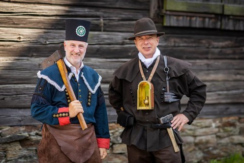 Minister-President Michael Kretschmer visits Schneeberg on the occasion of the mining dispute day,