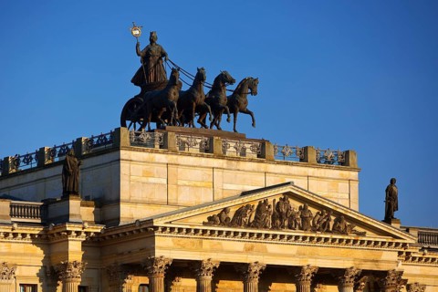 Brunswick Quadriga with Brunonia, design by Carl Theodor Ottmer, Brunswick Palace, Lower Saxony,