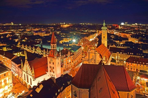 Europe, Germany, Bavaria, Munich, View from St Peter's, Marienplatz, Christmas, View of Old Town