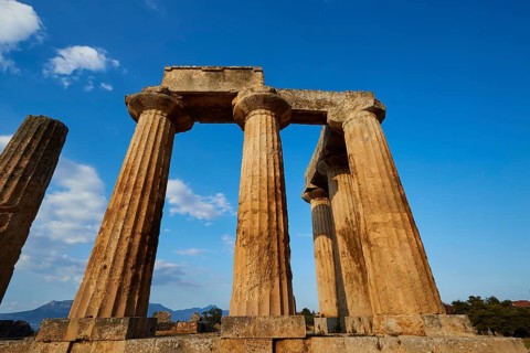 Archaic Temple of Apollo, Doric Columns, The ancient heritage of Greece in the form of glorious