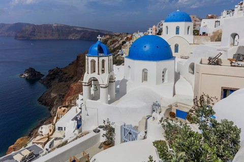 Santorini, Oia, blue domes, churches Agios Spyridon Agios Anastasis, Cyclades, Greece, Europe