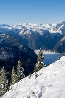 Snow-covered mountain landscape with mountain panorama on the Jenner, view of the Steinernes Meer,