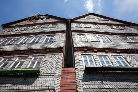 Restored and not yet restored houses, Kornmarkt grain market, historic old town of Herborn, Hesse,