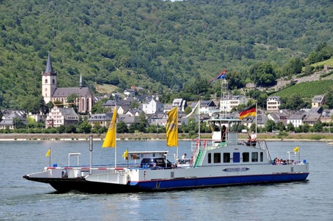 Car ferry between Niederheimbach, Rhineland-Palatinate and Lorch, UNESCO World Heritage Cultural