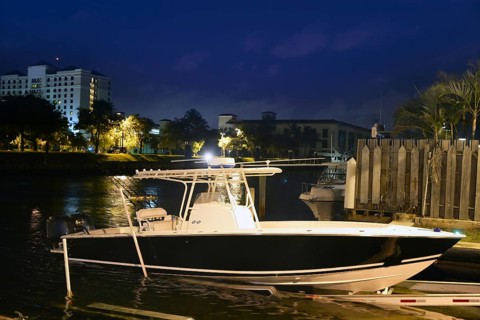 Florida Fort Lauderdale fishing boat back from night swordfishing