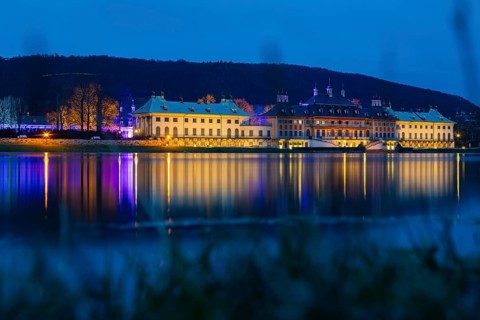 Due to the heavy precipitation in the form of snow and rain, the Elbe has risen again. The Elbe