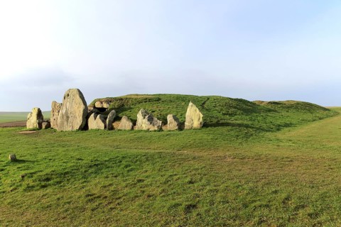 Neolithic long barrow burial monument, West Kennet, near Avebury, Wiltshire, England, UK