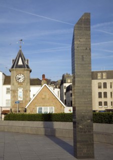 War memorial, St Peter Port, Guernsey, Channel Islands, UK, Europe