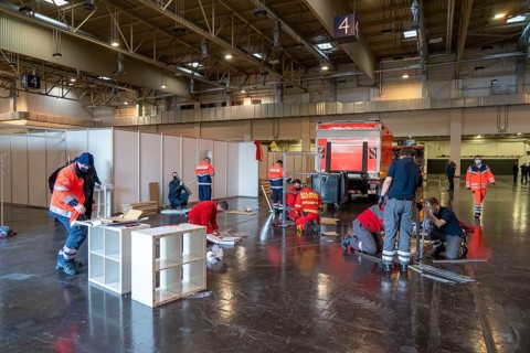 Construction of a vaccination centre for corona vaccinations, in a hall at Messe Essen, by the