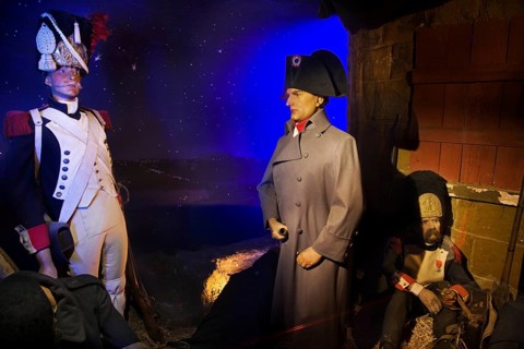 The Musée des Cires, wax museum where chief figures of the battle of Waterloo and ordinary soldiers