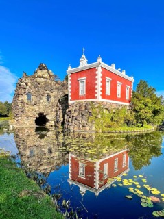 Stein Island with artificial volcano, KulturstiftungVilla Hamilton, Dessau-Wörlitz Garden Kingdom,