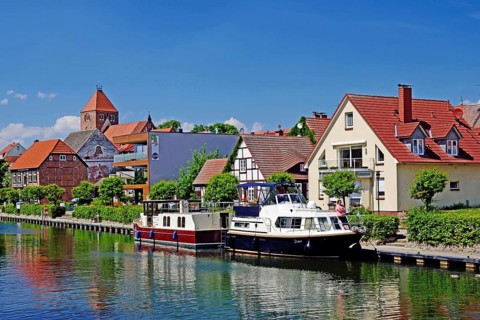Europe, Germany, Mecklenburg-Western Pomerania, Plau am See, Lake Plau, Elde-Müritz waterway,