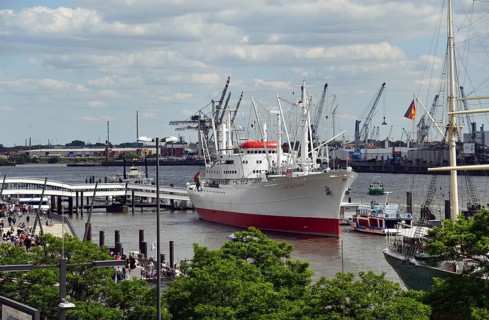 Europe, Germany, Hanseatic City of Hamburg, harbour, Elbe, museum ship Cap San Diego at the