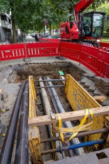 Construction site, excavation pit, work on supply lines, various types, electricity, water, gas,