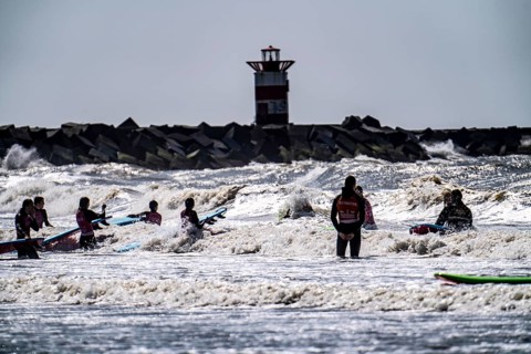 Course for surfers, surfing beginners, on the beach of Scheveningen, Netherlands