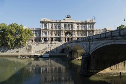 Ponte Umberto Tiber Bridge, Palazzo di Giustizia, Palace of Justice, Prati district on the banks of