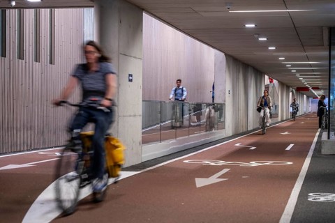 Bicycle car park at Utrecht Centraal railway station, Stationsplein, 3 underground levels, over 13,