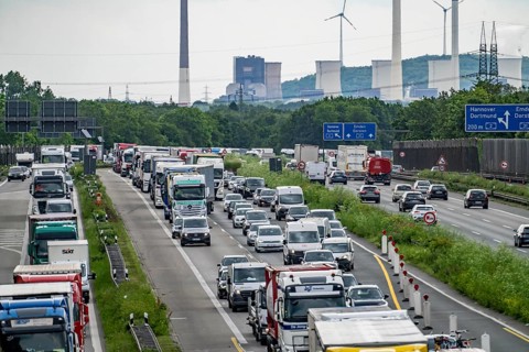 Traffic jam on the A2 motorway near Bottrop, behind the Bottrop motorway junction, in the direction