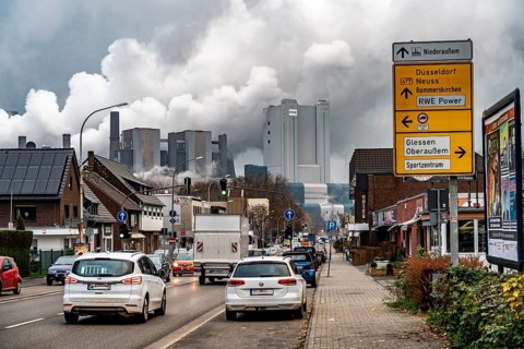 Dormagener Straße in Niederaussem, lignite-fired power station, RWE Power AG Niederaussem power