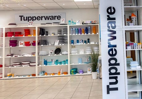 The Tupperware party is over. The plastic bowl manufacturer Tupperware has gone bust. The company