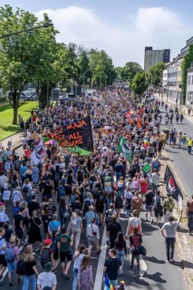 Demonstration against the AFD party conference in Essen, several tens of thousands of demonstrators