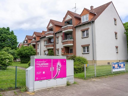 Distribution box for fibre optic technology, fast Internet, from Deutsche Telekom, in a residential