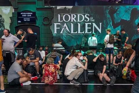 Gamescom, the world's largest trade fair for video and computer games, queue in front of the stands