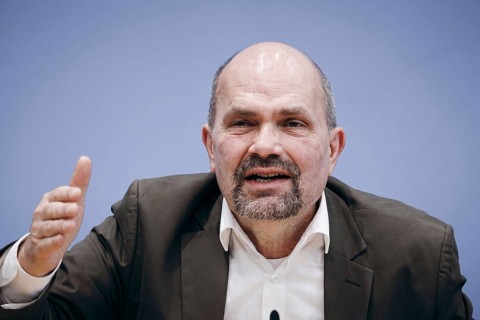 Reinhard Busse, TU Berlin), recorded at a federal press conference on the topic of quality of care